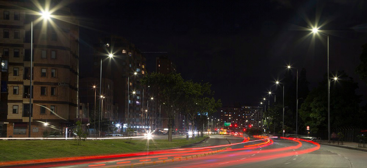 Alcaldía Peñalosa entregó 80.000 luminarias LED que modernizan el
