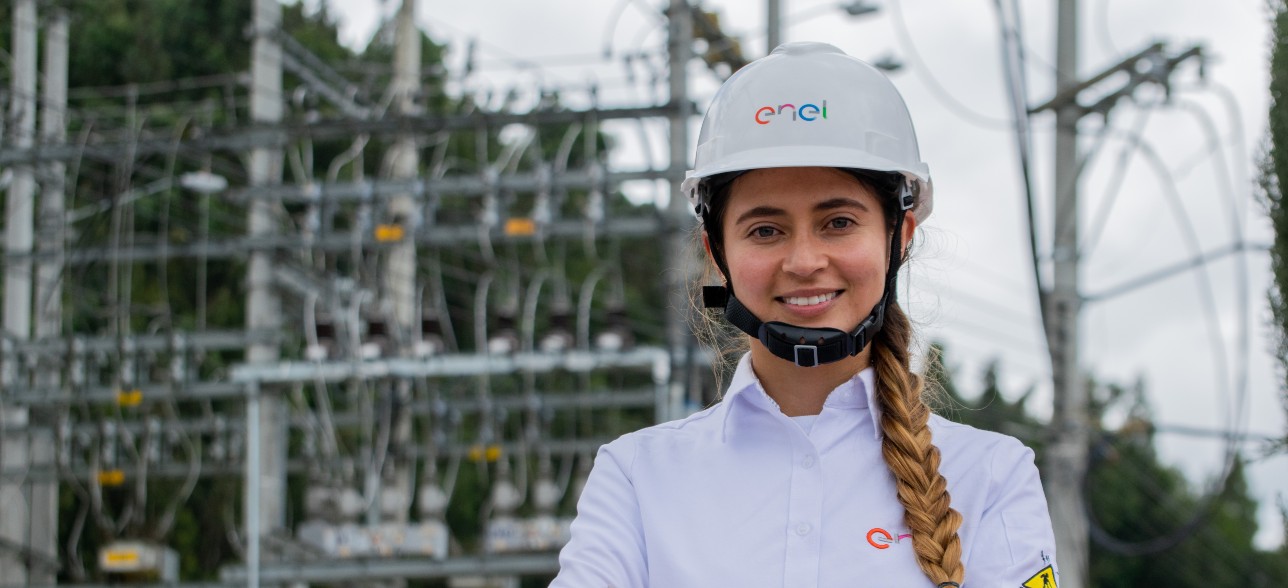 Leydy Romero, una de las mujeres de carreras STEM que trabaja en Enel Colombia.