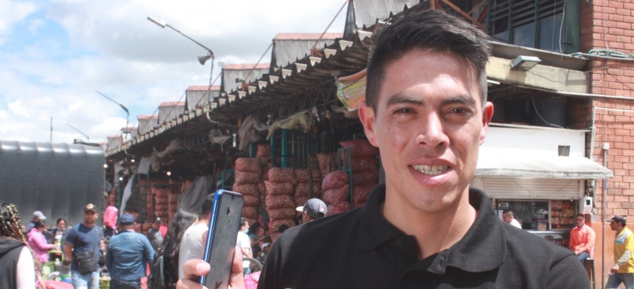 Cristian Casas, ganador Titanes Caracol 2022 Tecnología  e Innovación.