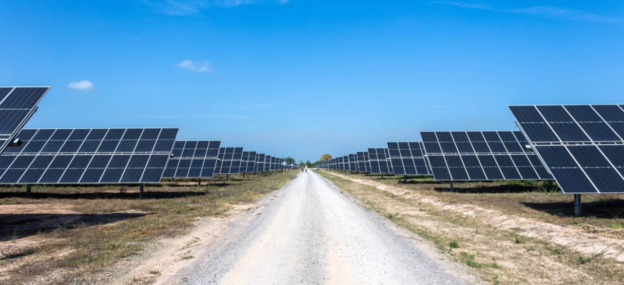  Paneles solares del parque solar La Loma, de Enel Colombia.