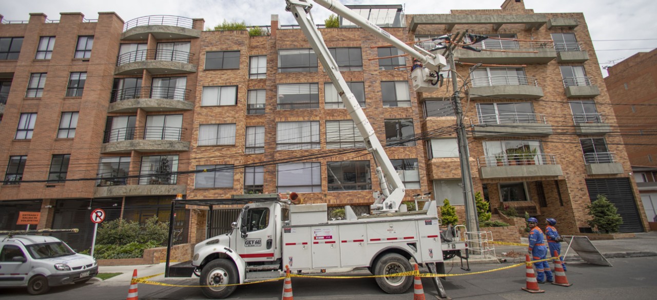 servicio técnico  luz reparando daños  bogotá