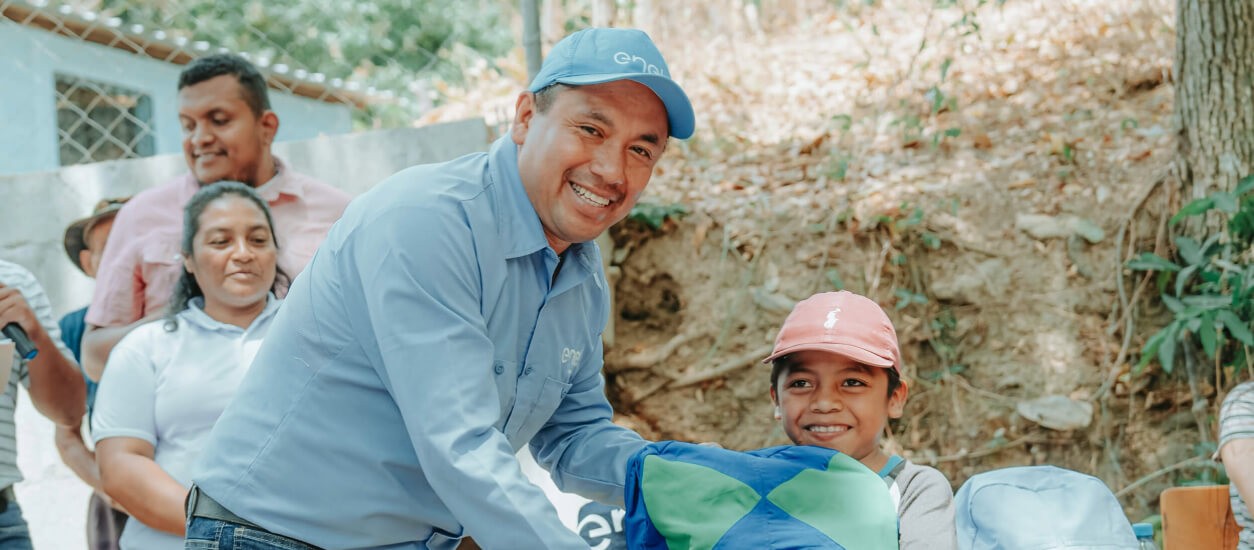 ‘TEJIENDO SUEÑOS’ fortalece la educación de más de 100 niños y niñas de la población de San Jerónimo, Baja Verapaz. 