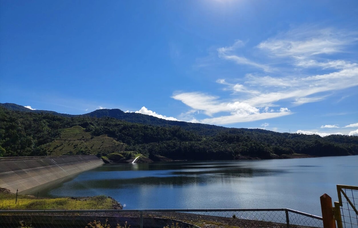 Estos son los cinco datos clave de fortuna, la central hidroeléctrica más grande del país 